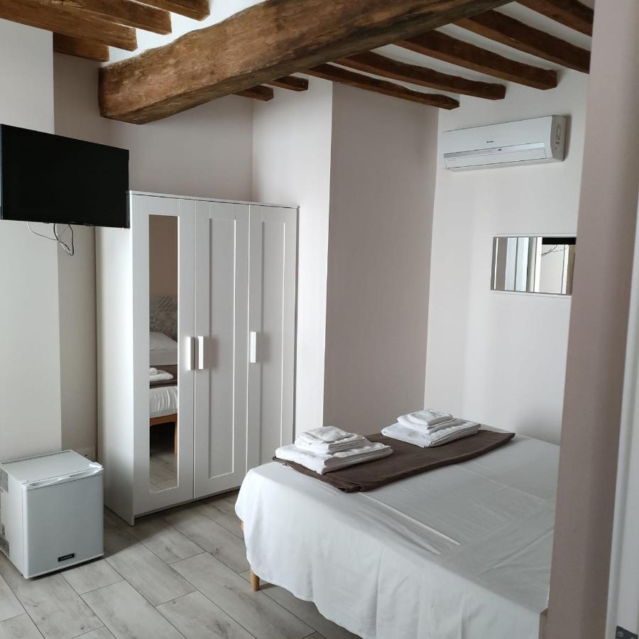 Residenza Borgo Guazzo Guest house *